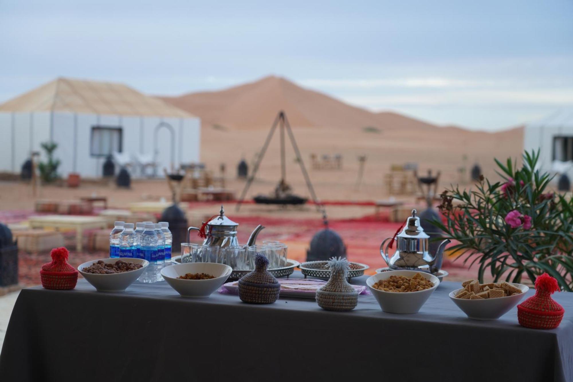 Отель Luxury Berber Style Мерзуга Экстерьер фото
