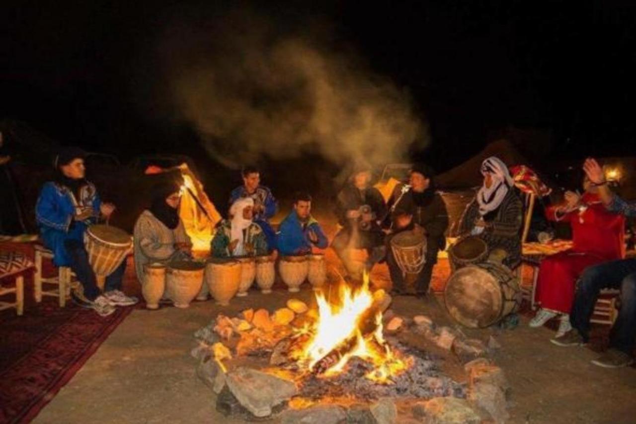 Отель Luxury Berber Style Мерзуга Экстерьер фото